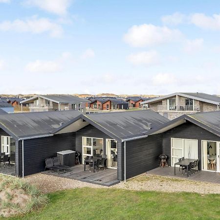 Awesome Home In Ringkobing With Kitchen Søndervig Buitenkant foto