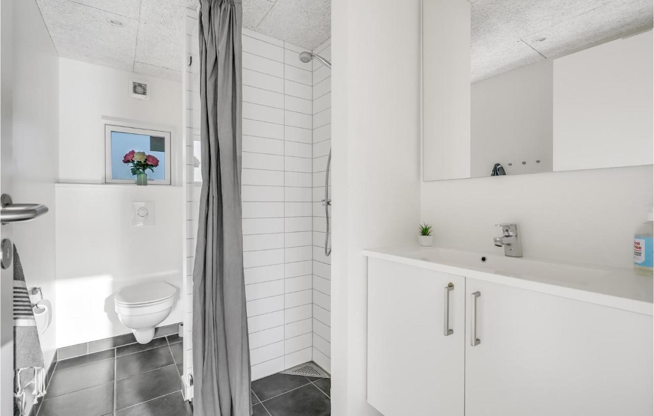 Awesome Home In Ringkobing With Kitchen Søndervig Buitenkant foto