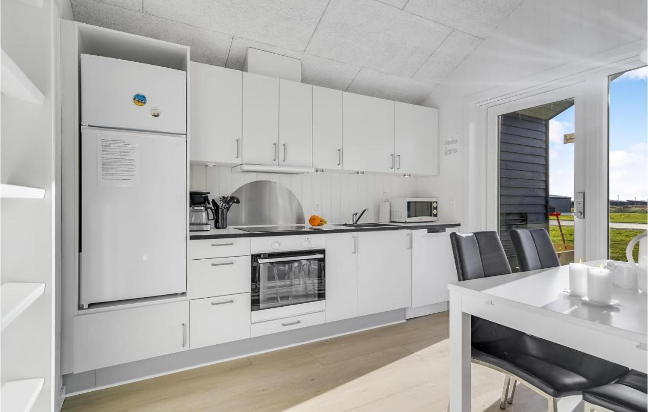 Awesome Home In Ringkobing With Kitchen Søndervig Buitenkant foto