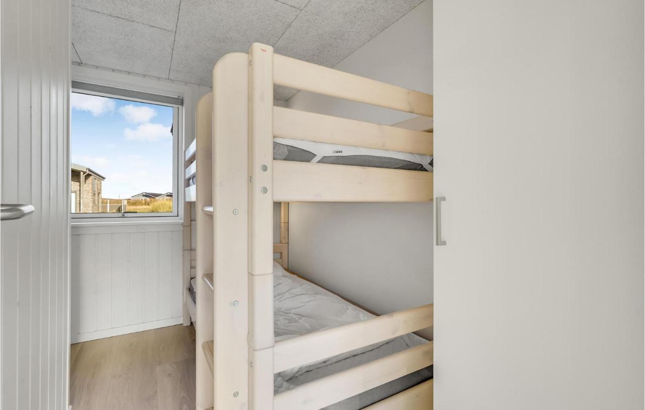 Awesome Home In Ringkobing With Kitchen Søndervig Buitenkant foto